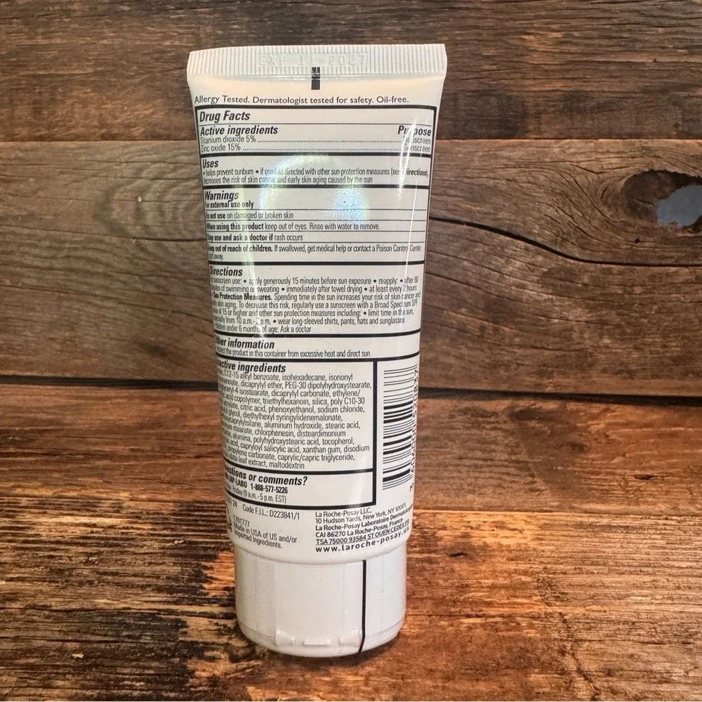 La Roche-Posay Anthelios Sunscreen - 3 fl oz / 90ml | $40 MSRP‎